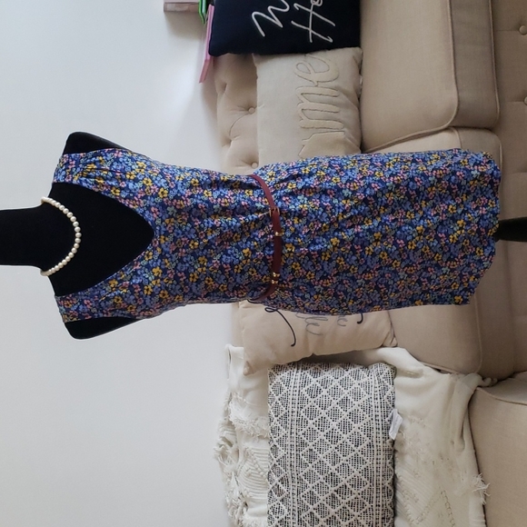 Gap mini Floral Dress👗 - Picture 2 of 8